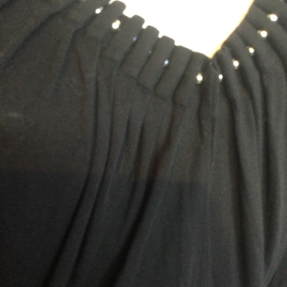 White House Black Market Beaded Ruffled Large - Picture 3 of 8